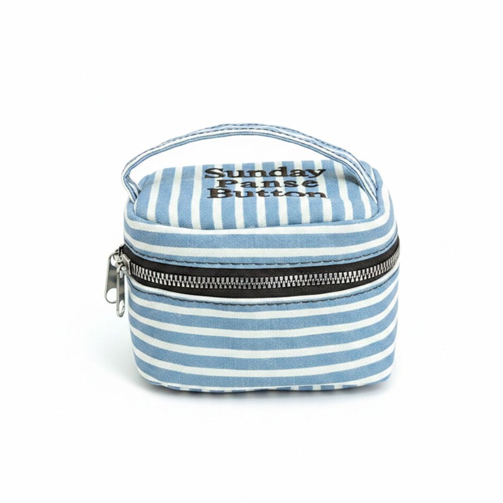 Portable Blue White Striped Sq - Cosmetic Bags recension och pris